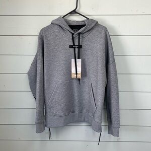 On running gray focus tech hoodie women’s size medium NWT